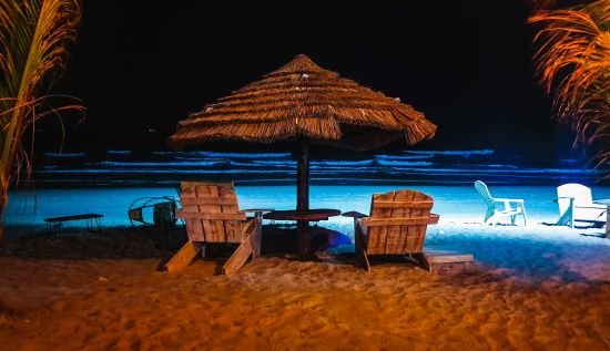 Outdoor Entertainment Destination - Praxia Digital | AI Growth & Cinematic Media Agency